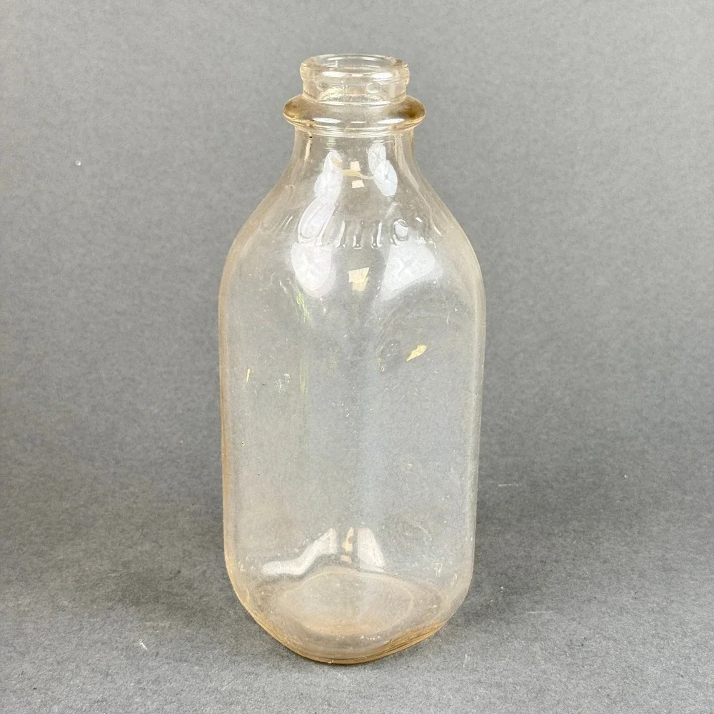 Biltmore Dairy Farms Vintage Glass Milk Bottle One Quart Clear Round